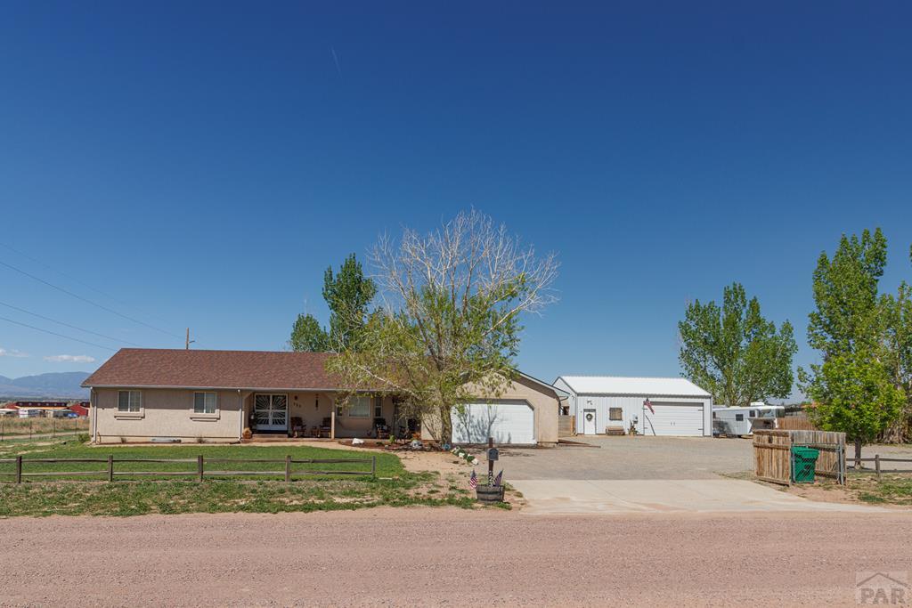 723 Lone Cowboy Dr Pueblo West, CO 81007